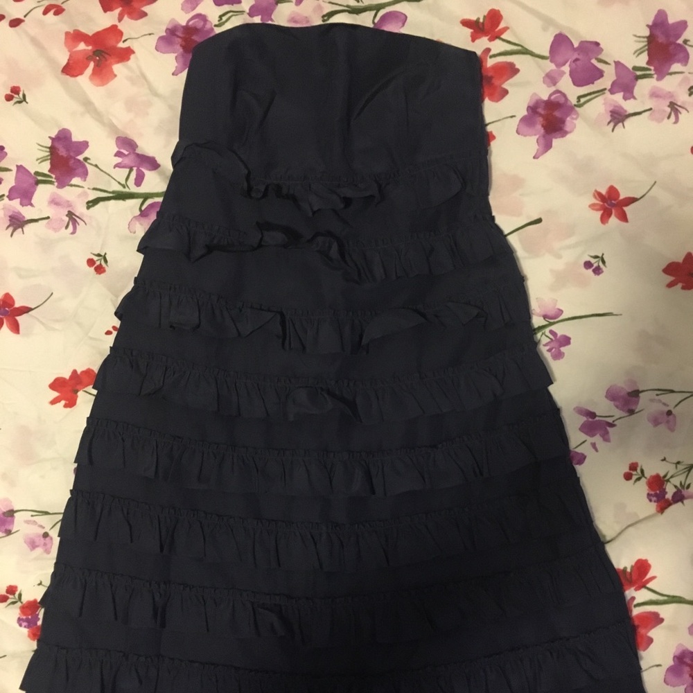 GAP navy tiered raffle strapless dress size 0